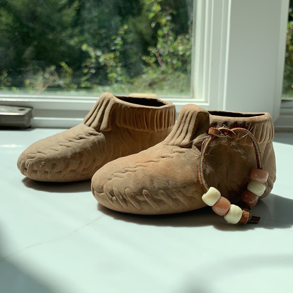 Vintage Decorative Shoes Western Moccasins